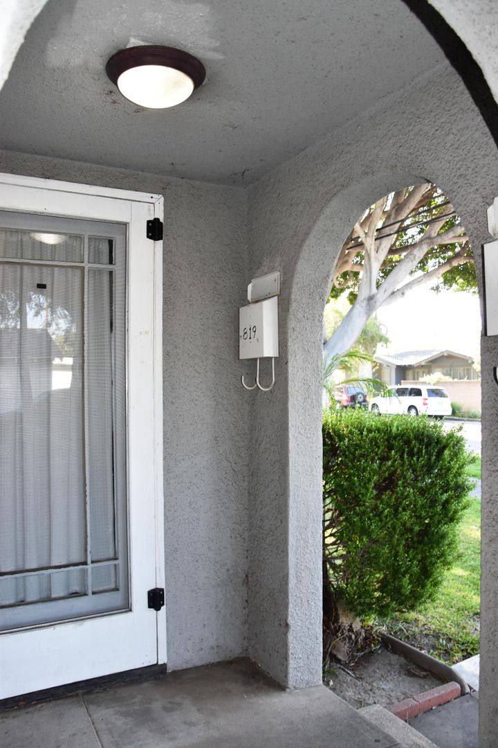 Apartment for rent at 817-819 E Palm, Orange, CA 92866