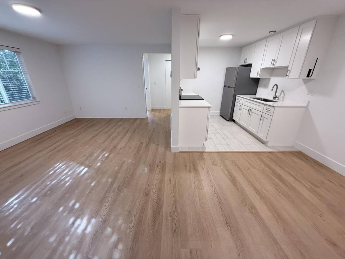 Apartment for rent at 1619 127th Ave NE #1, Lake Stevens, WA 98258