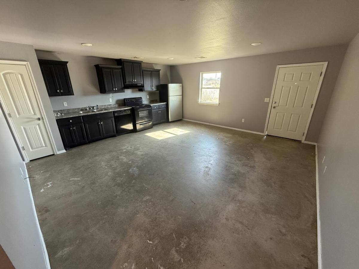 Apartment for rent at 302 N Madison, Amarillo, TX 79106