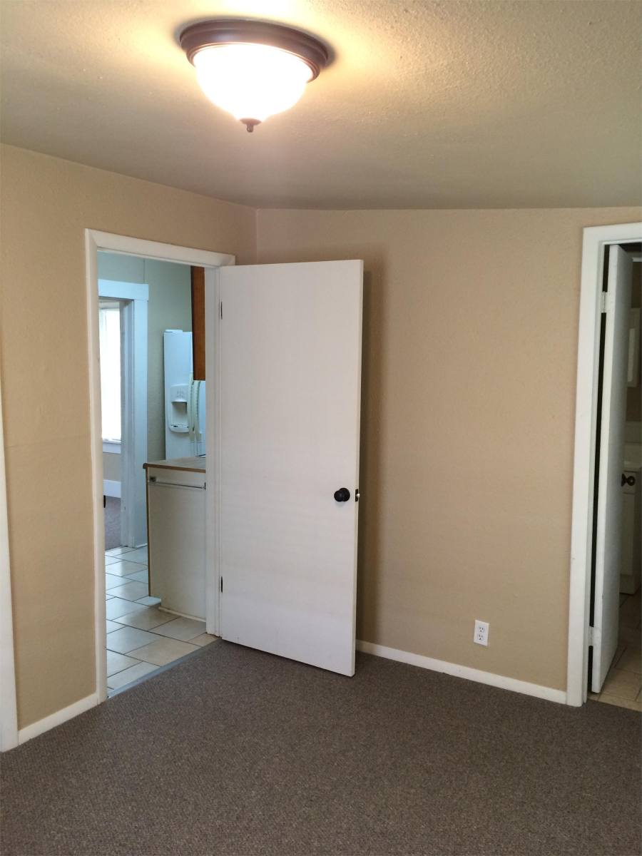 House for rent at 4207 1 2 N Beaver Ave, Bethany, OK 73008
