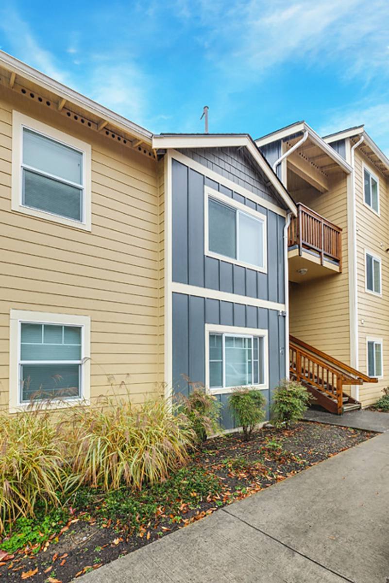 Apartment for rent at 901 E 72nd St, Tacoma, WA 98404