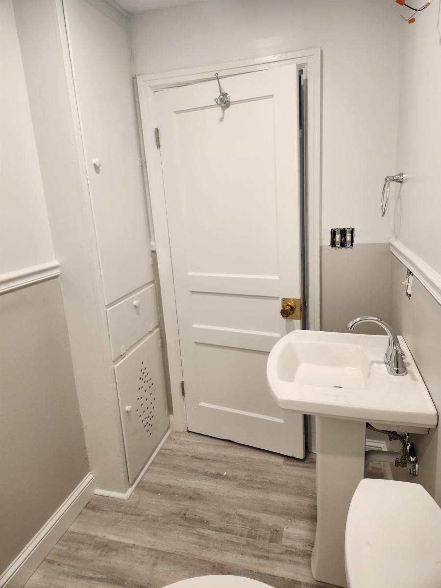 Apartment for rent at Mill Village Historic District, 151 S Green St #4, Tupelo, MS 38804