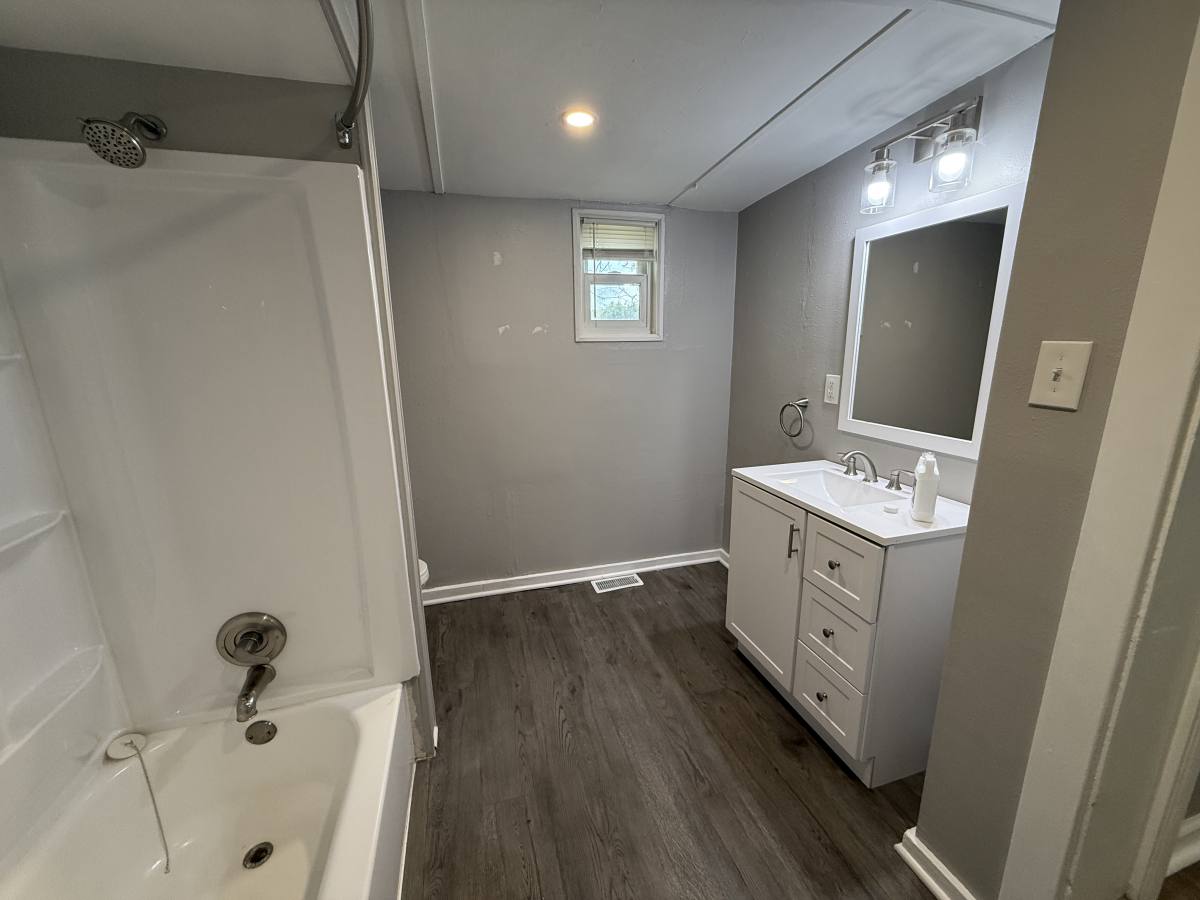 Apartment for rent at 1298 E Highland Rd S, Highland, MI 48356