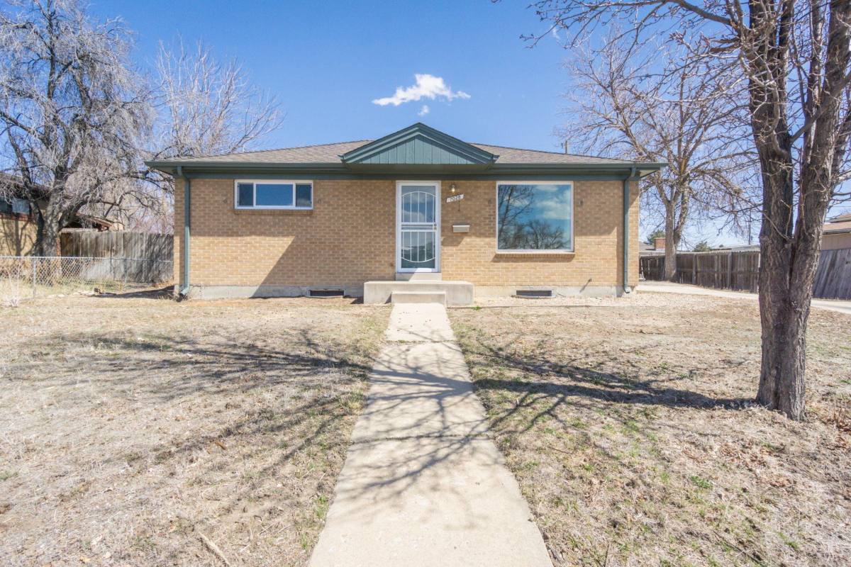 House for rent at 7028 Lipan St, Denver, CO 80221
