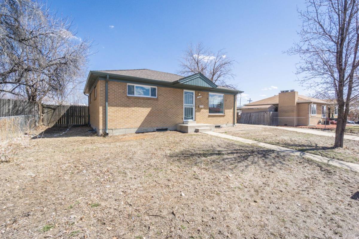 House for rent at 7028 Lipan St, Denver, CO 80221