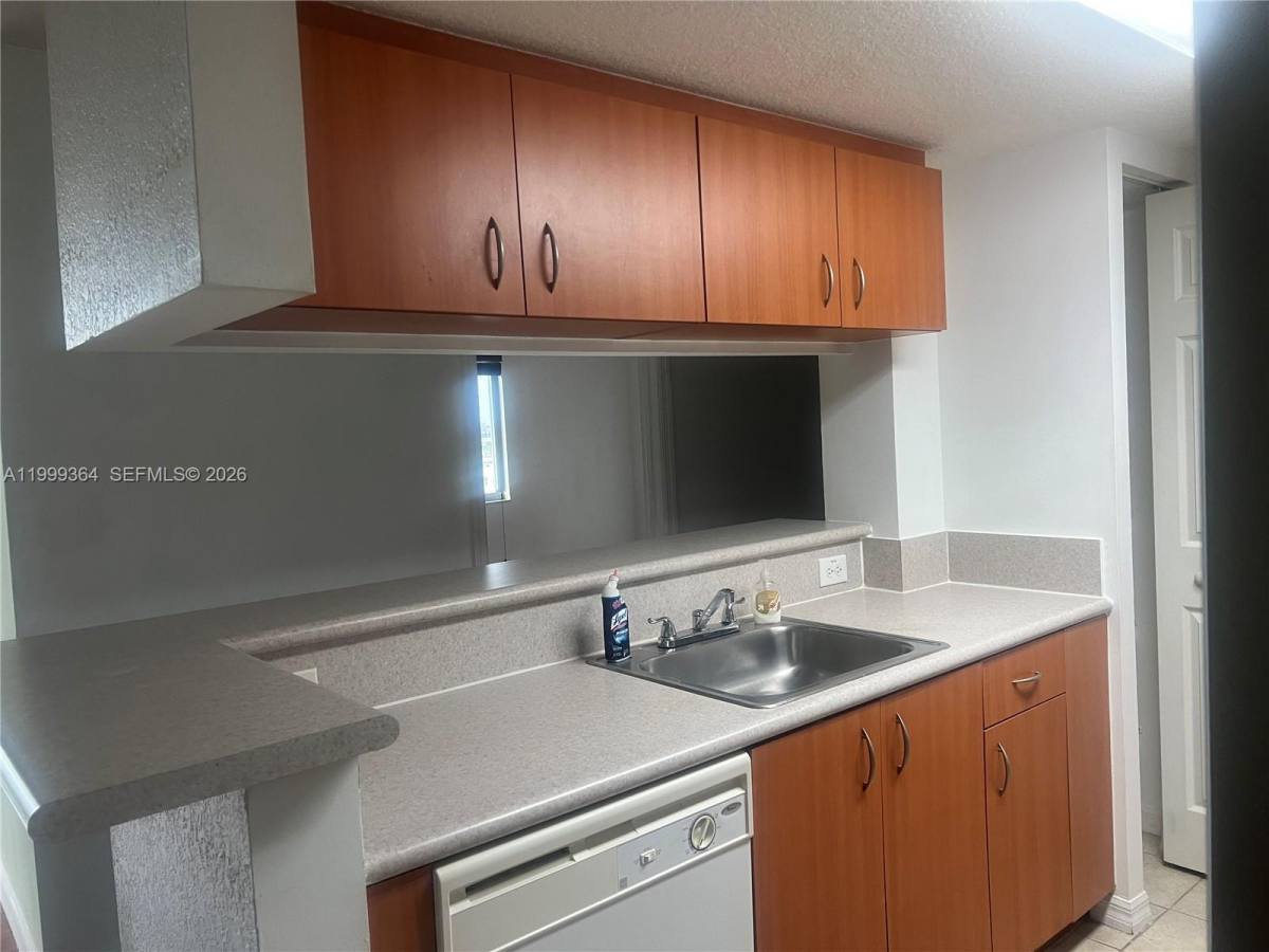 Apartment for rent at 816 NW 11th St #1002, Miami, FL 33136