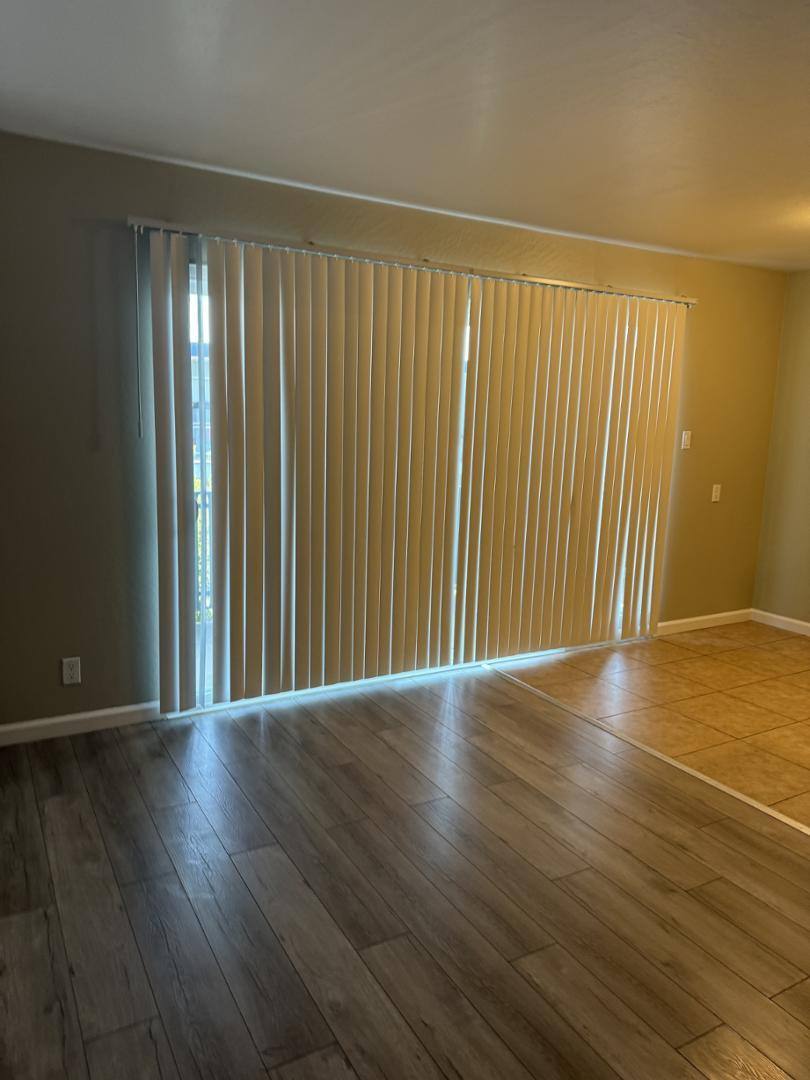 Apartment for rent at 7911 Bancroft Ave #207, Oakland, CA 94605