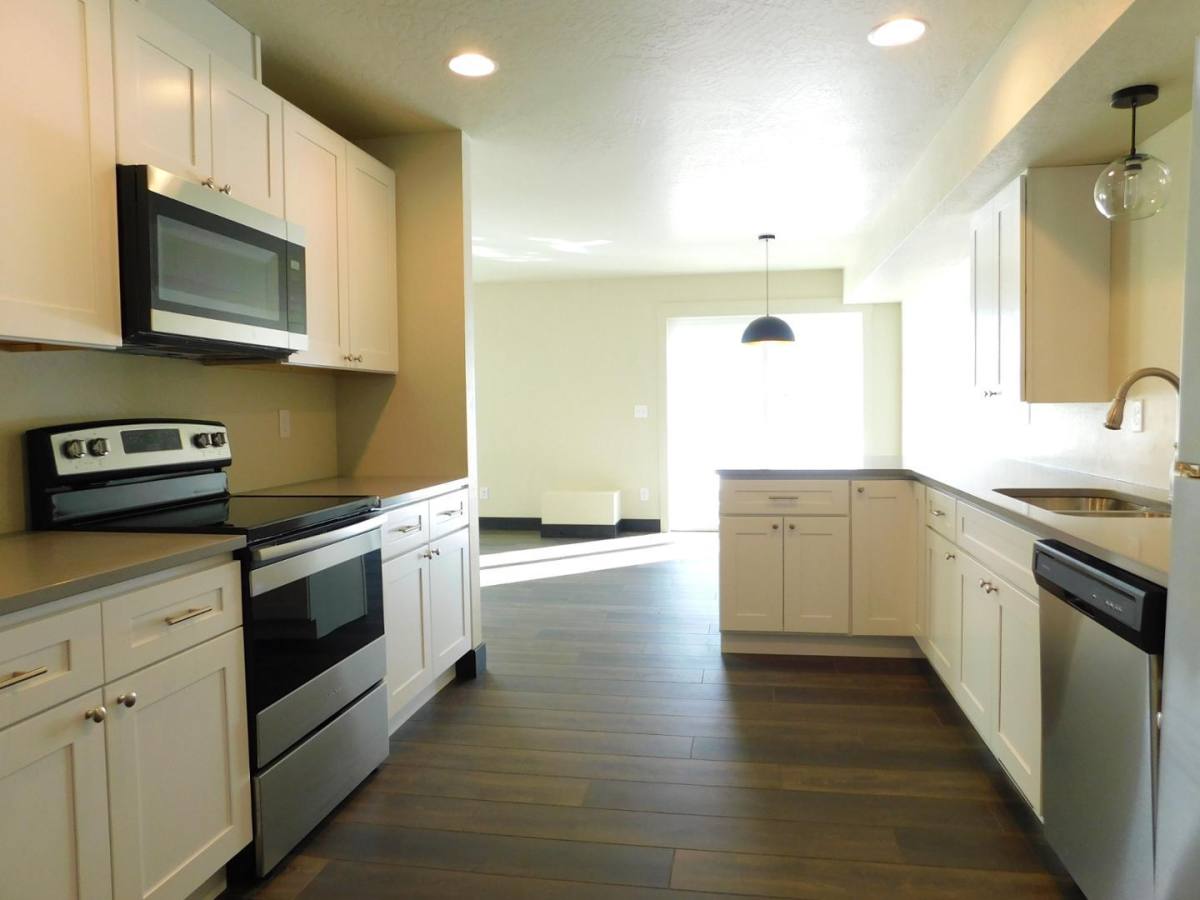 Townhouse for rent at 785 Lake Francis Dr #1, Kalispell, MT 59901