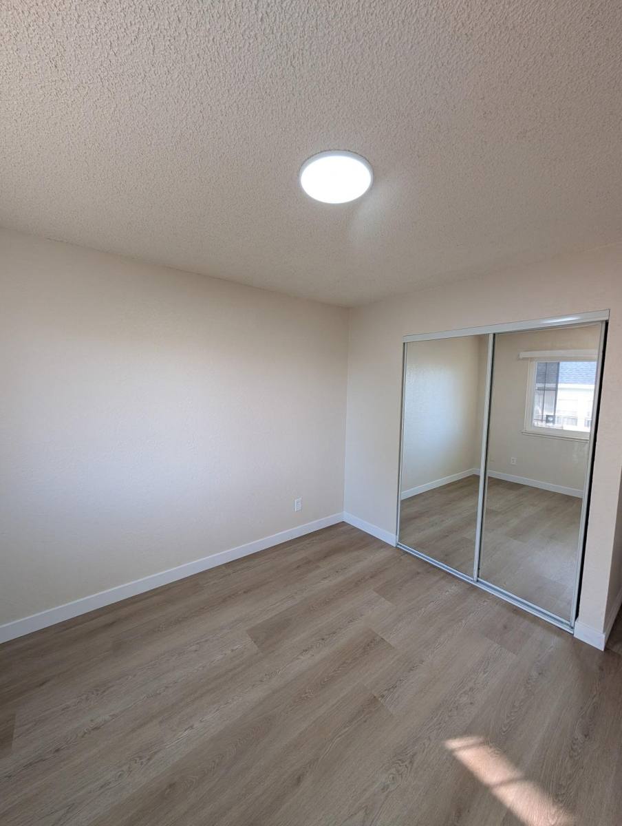 Apartment for rent at 3811 39th Ave #1, Oakland, CA 94619
