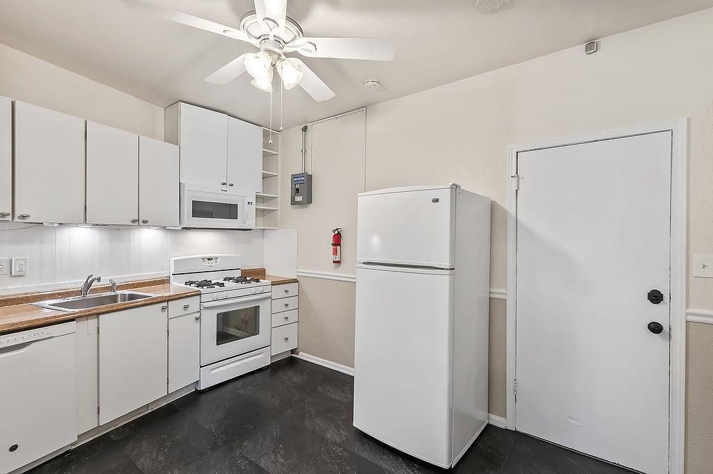 Apartment for rent at 1218 N Washington St #5, Denver, CO 80203