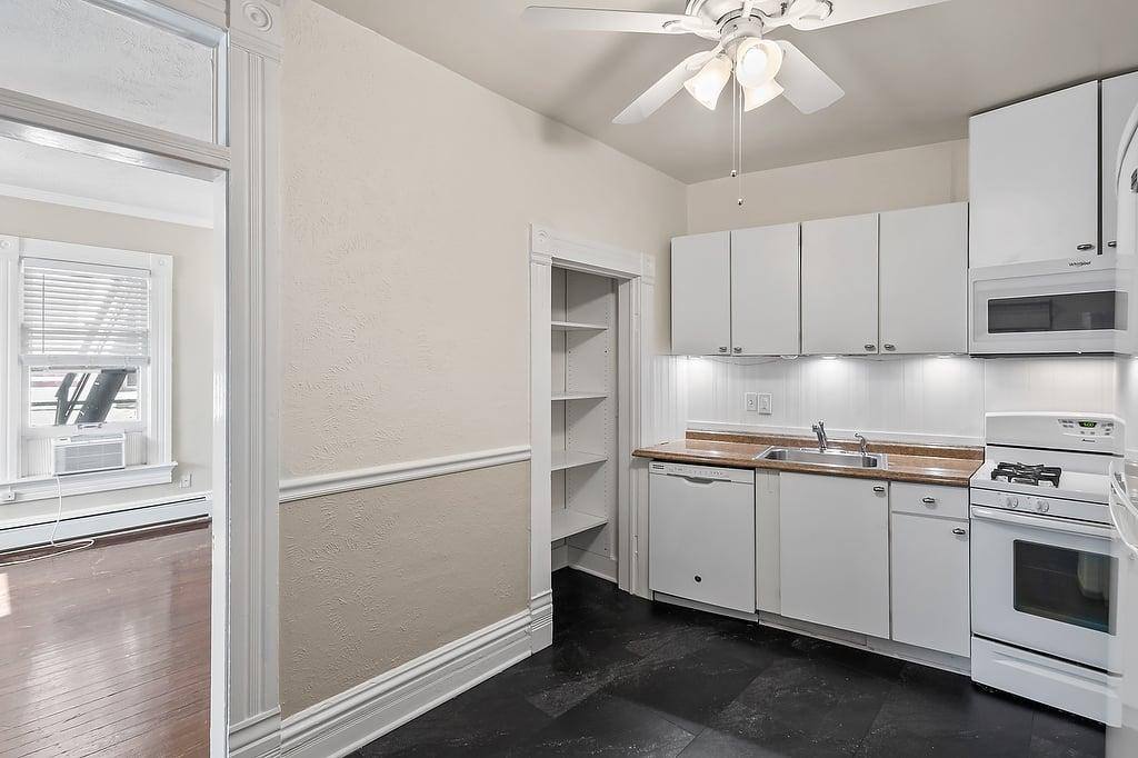 Apartment for rent at 1218 N Washington St #5, Denver, CO 80203