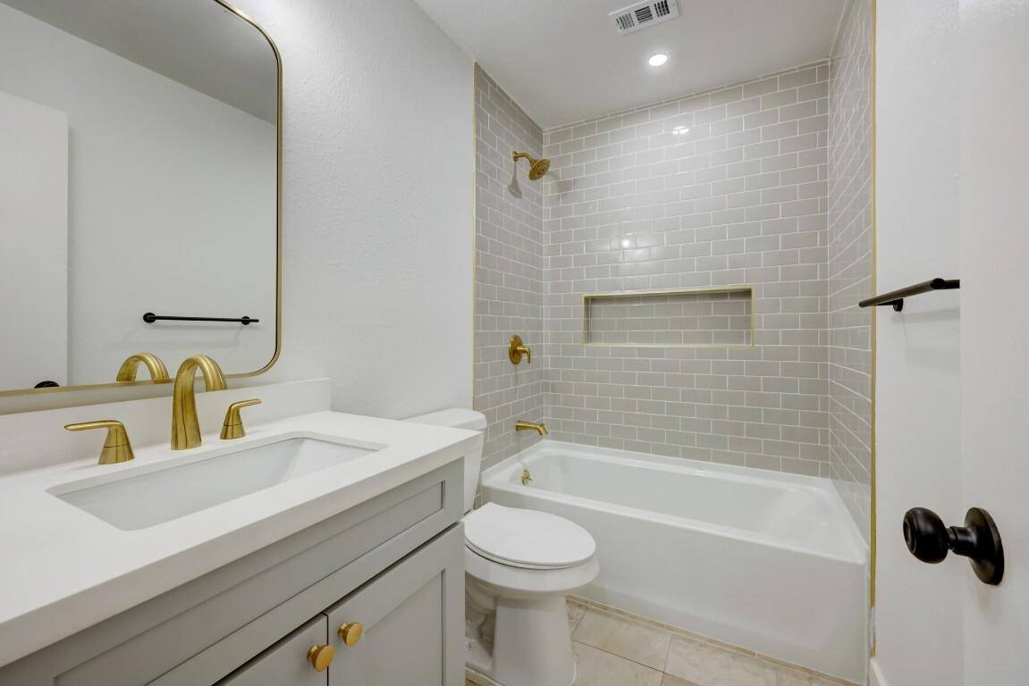 House for rent at 11423 Ptarmigan Dr #A, Austin, TX 78758