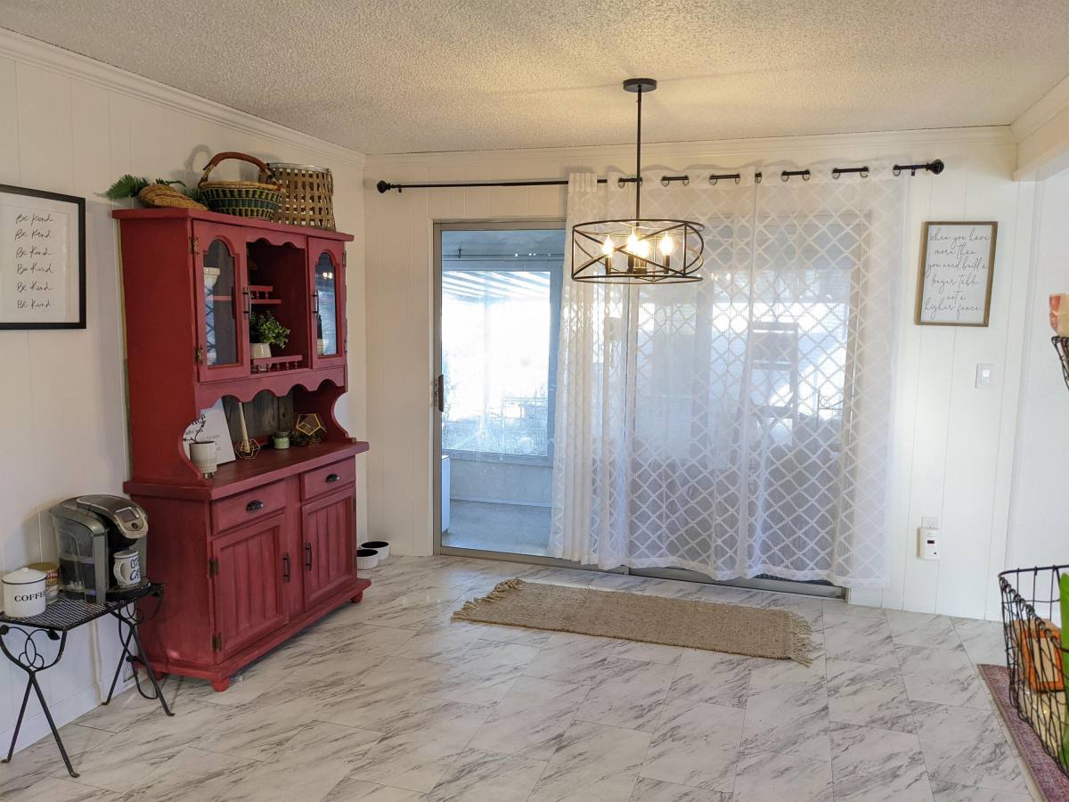 House for rent at 110 6th St, Phoenix, OR 97535