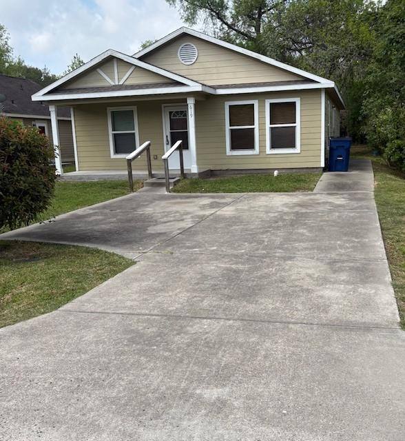 House for rent at Vionett, 619 N Vionett Lane, Texas City, TX 77591