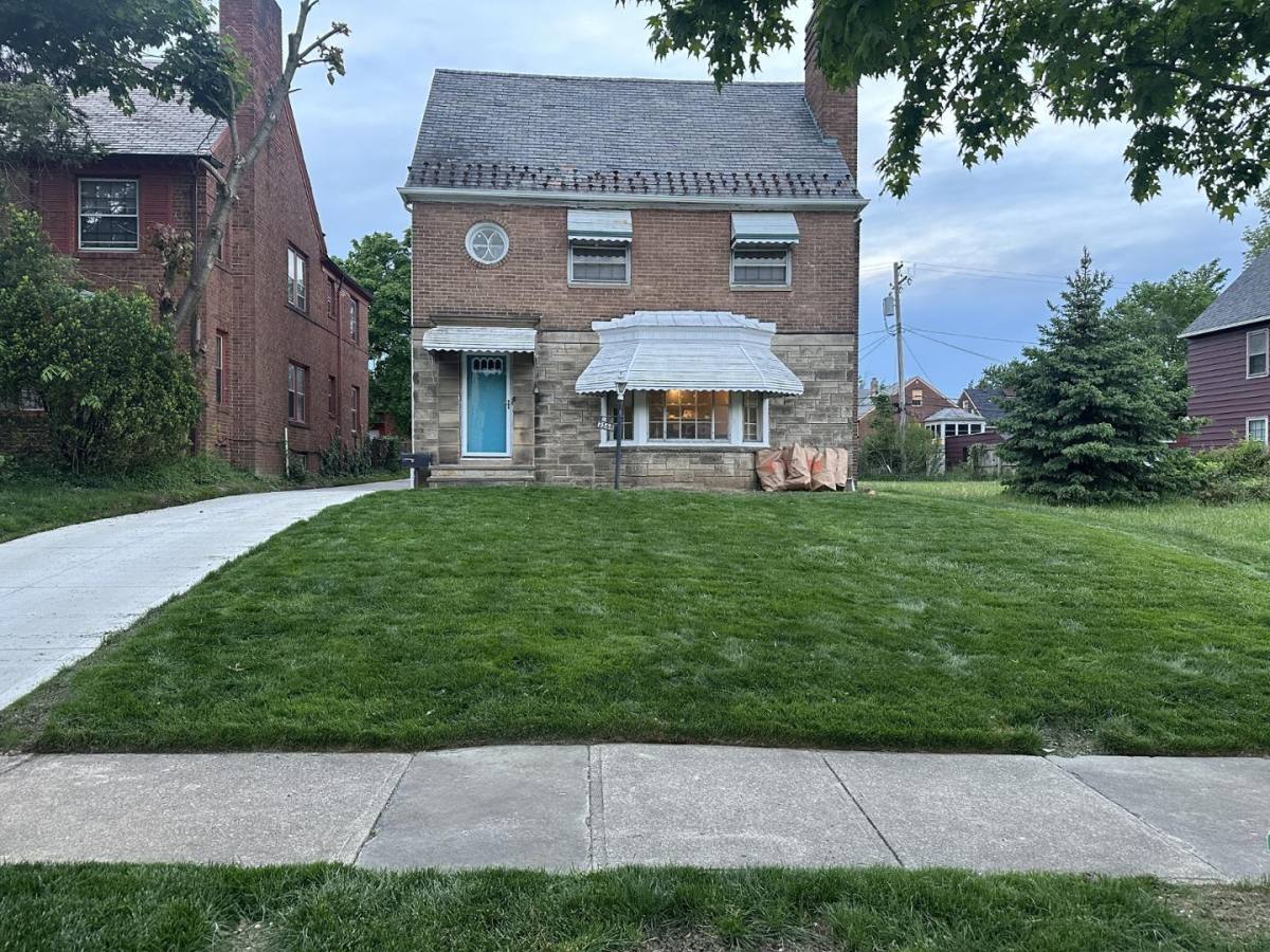Apartment for rent at 3568 Normandy Rd #1, Cleveland, OH 44120