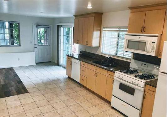 House for rent at 1336 Bush St #1, San Diego, CA 92103