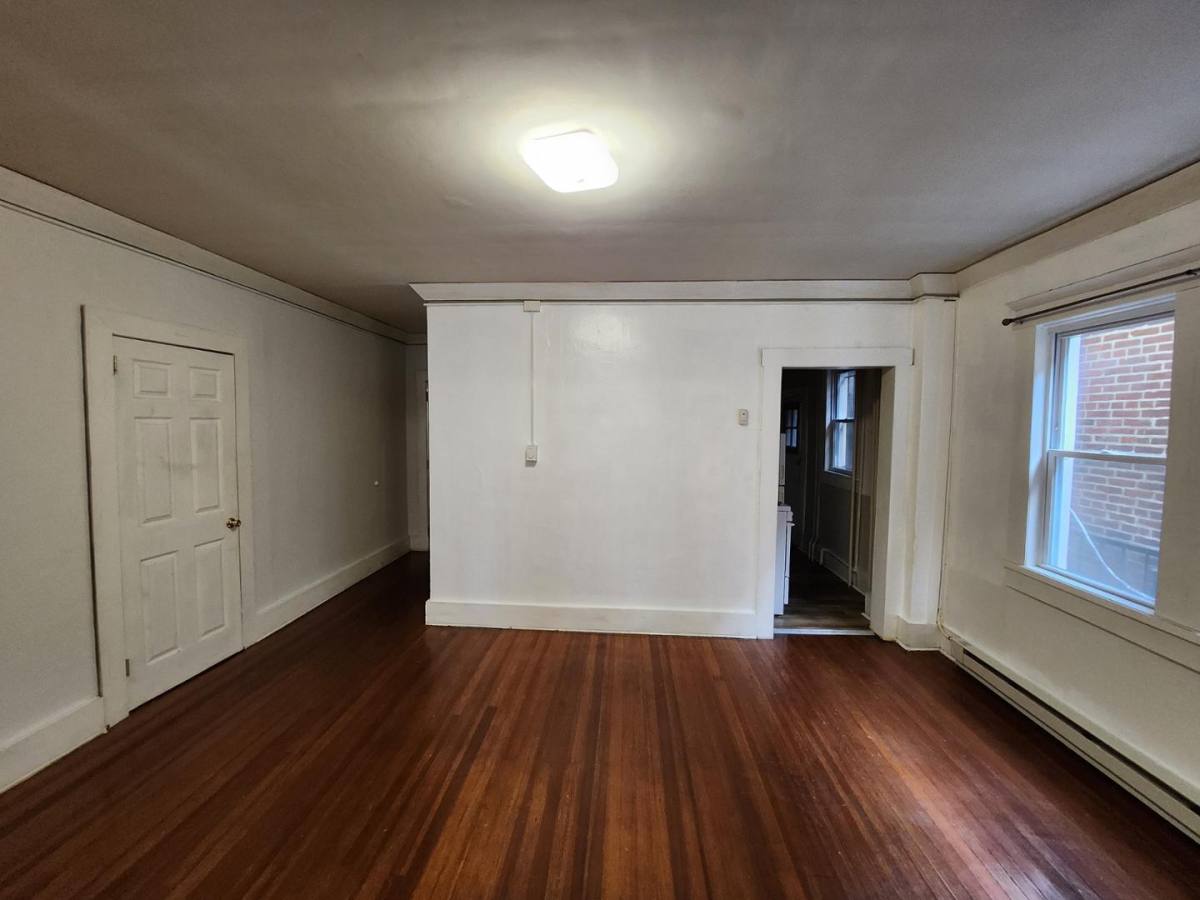 Apartment for rent at 23 Francis St, Annapolis, MD 21401
