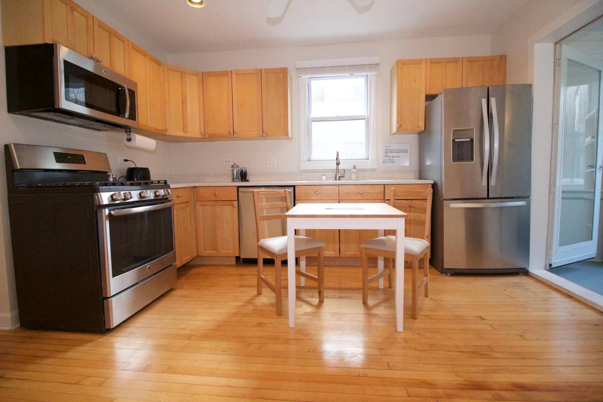 House for rent at 1807 W Cortland St #CH1, Chicago, IL 60622