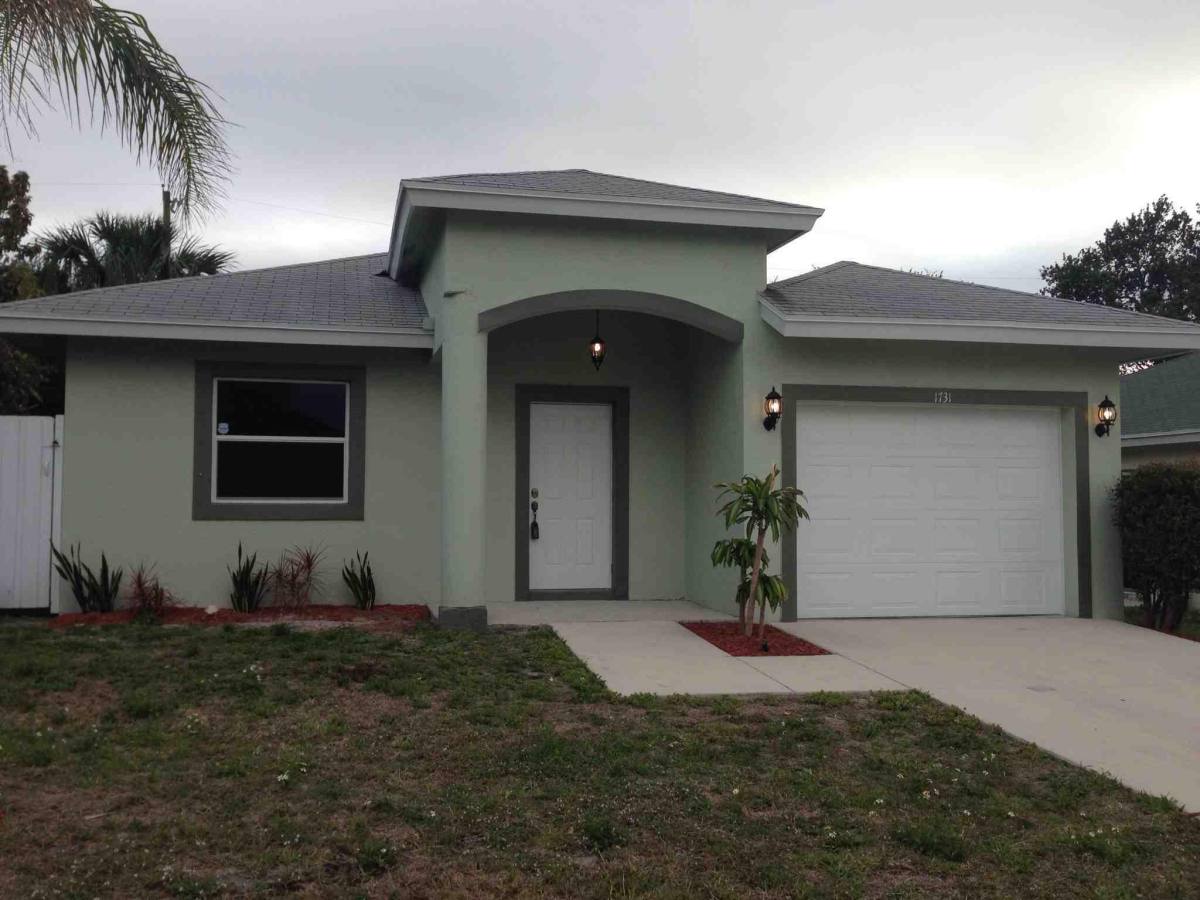 House for rent at 1731 Lavue Ave, Lake Worth Beach, FL 33460