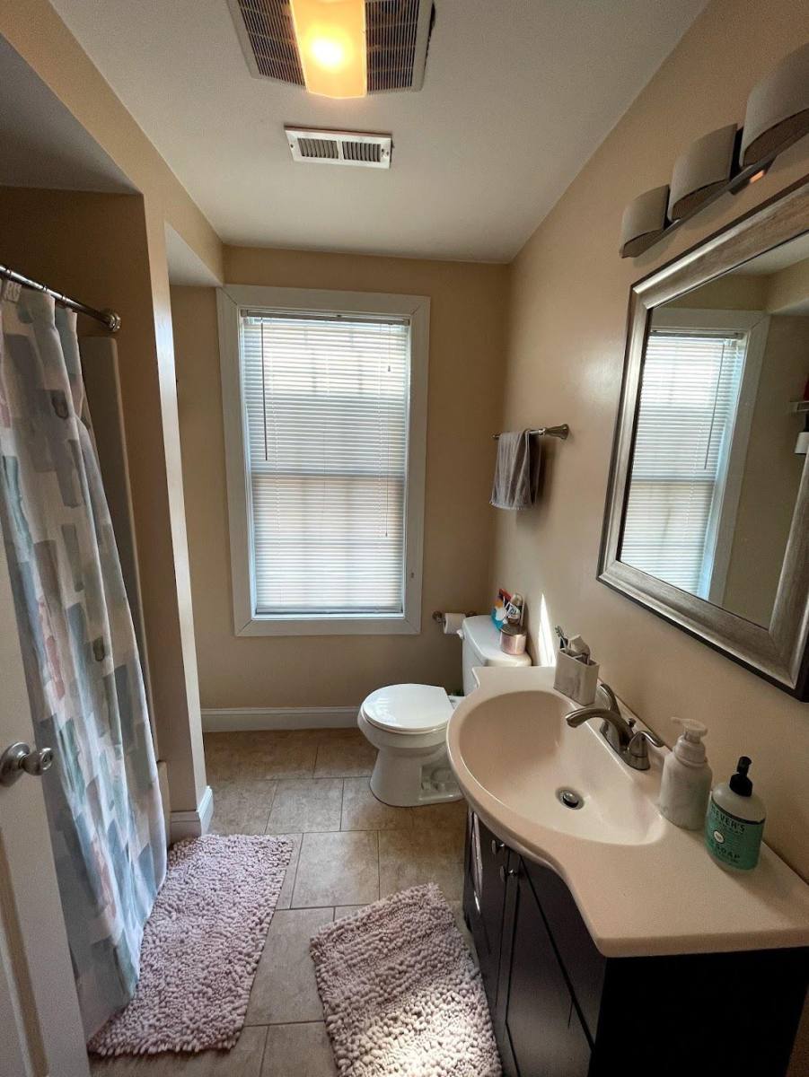 House for rent at 19 America St #4, Providence, RI 02909