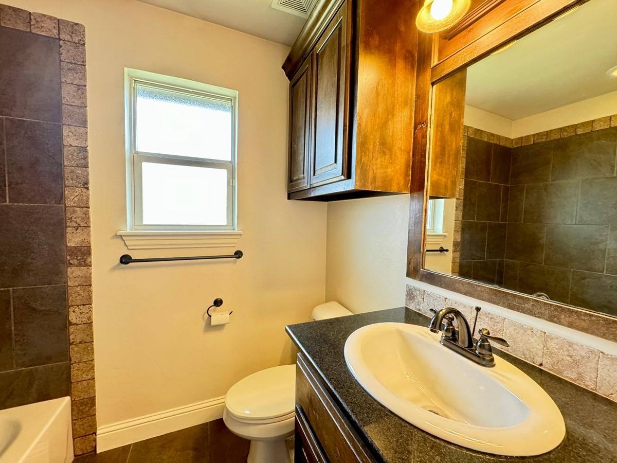 House for rent at Rosewood, 17225 Ridgewood Dr, Edmond, OK 73012