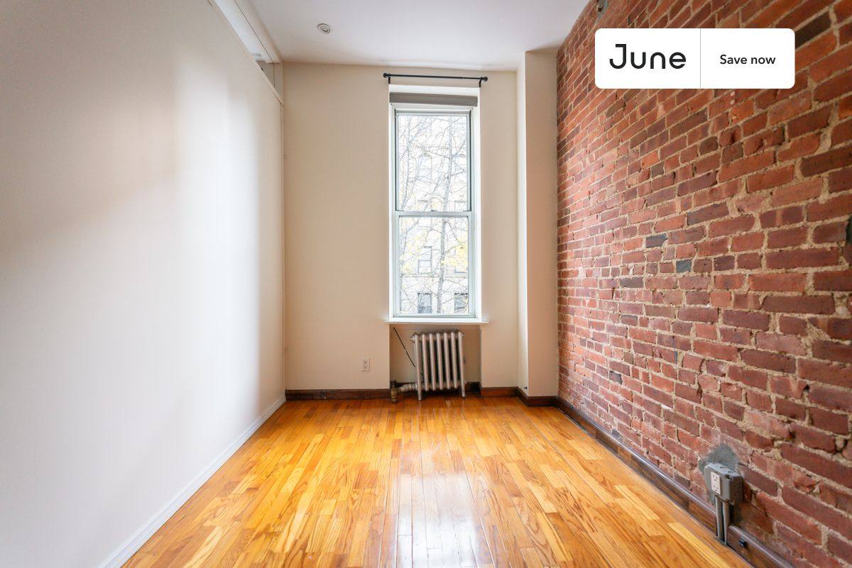 Apartment for rent at 349 W 46th #2S, New York, NY 10036