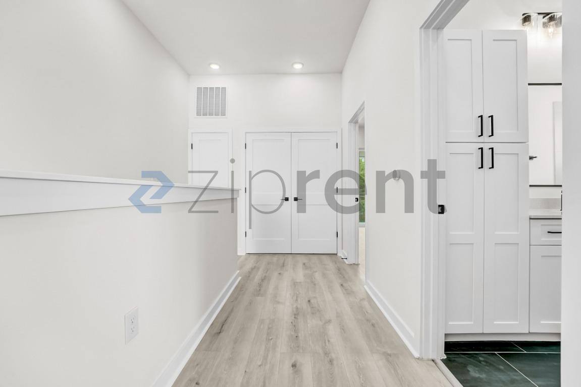 Townhouse for rent at 2000 Riverside Farms Rd #9102, Austin, TX 78741