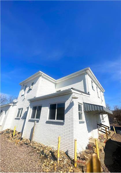 Apartment for rent at 1120 Main St #19, Follansbee, WV 26037