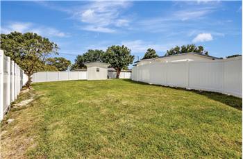 Apartment for rent at 1335 Lee St, Delray Beach, FL 33444