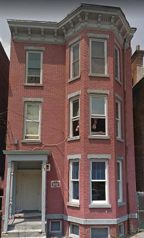 Apartment for rent at 33 Lutheran St, Newburgh, NY 12550