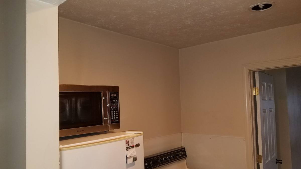 Apartment for rent at 1923 Auburn Ave, Dayton, OH 45406