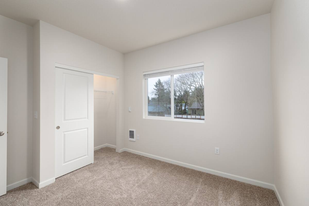 Apartment for rent at 3960 Cherry Ave NE, Salem, OR 97303