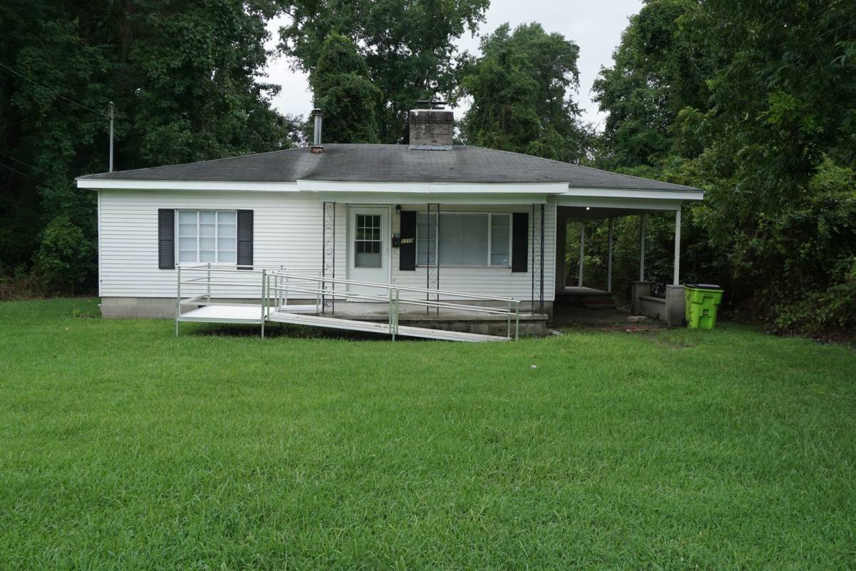 House for rent at 1119 H St, New Bern, NC 28560