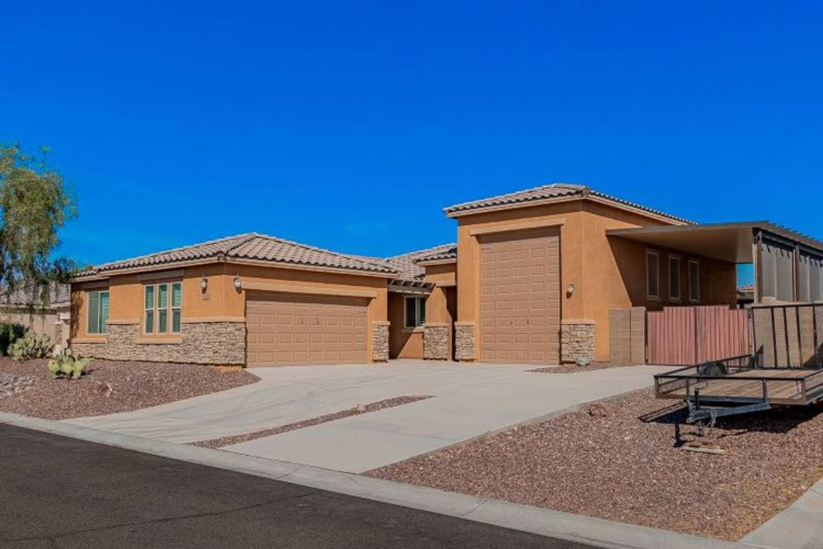 House for rent at 12237 S Laurel Lane, Yuma, AZ 85367