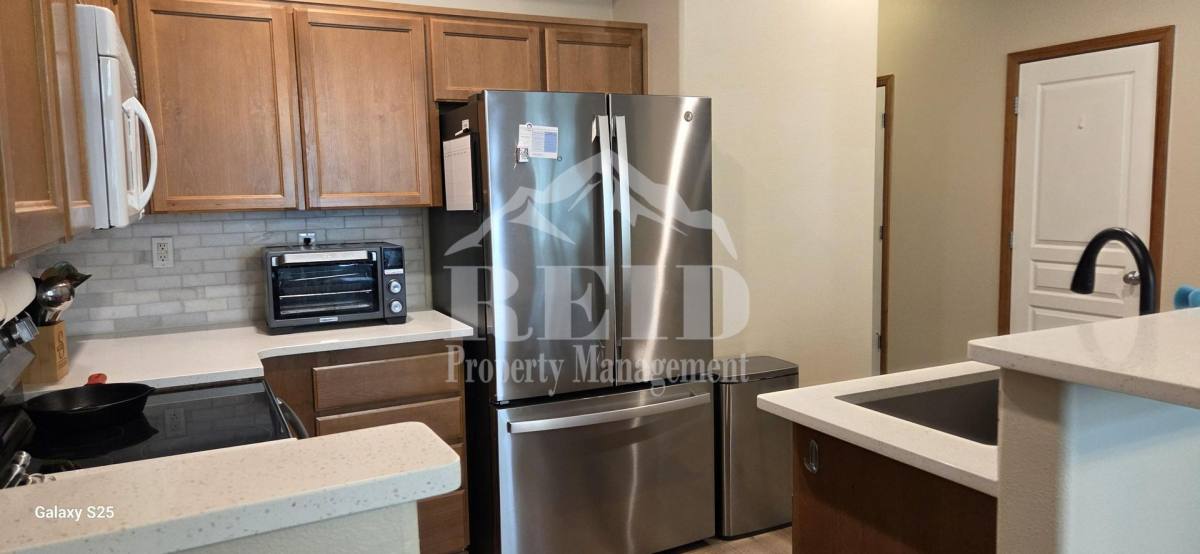 Townhouse for rent at 100 Miramar Circle NE, Bremerton, WA 98311