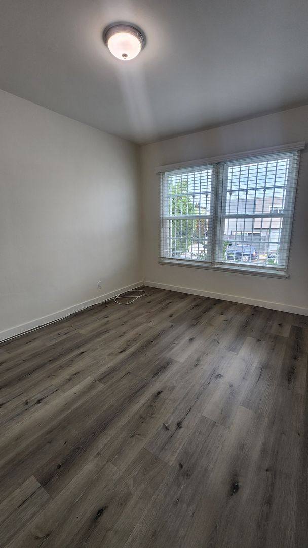 Apartment for rent at 2305-2309 Halm Ave, Los Angeles, CA 90034