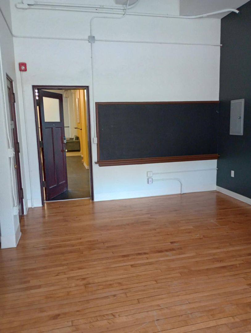 Apartment for rent at 2509 Duncan St, Saint Joseph, MO 64507