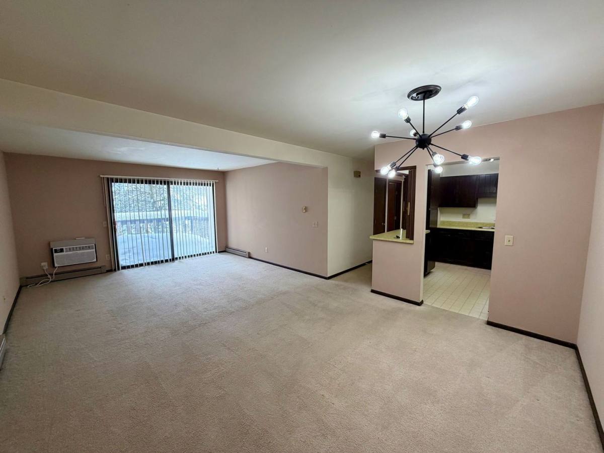 Apartment for rent at 1600 Sawyer Dr, Marshfield, WI 54449