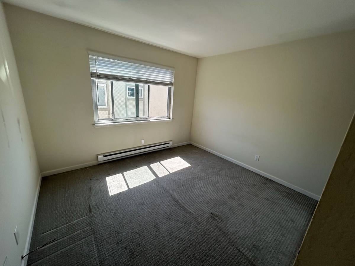 Apartment for rent at 1120 Mission Rd, South San Francisco, CA 94080