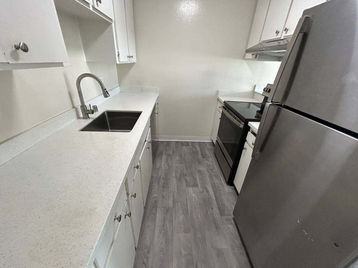 Apartment for rent at 1120 Mission Rd, South San Francisco, CA 94080