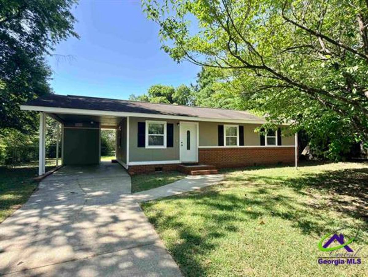 House for rent at 111 Marilyn Dr, Warner Robins, GA 31093