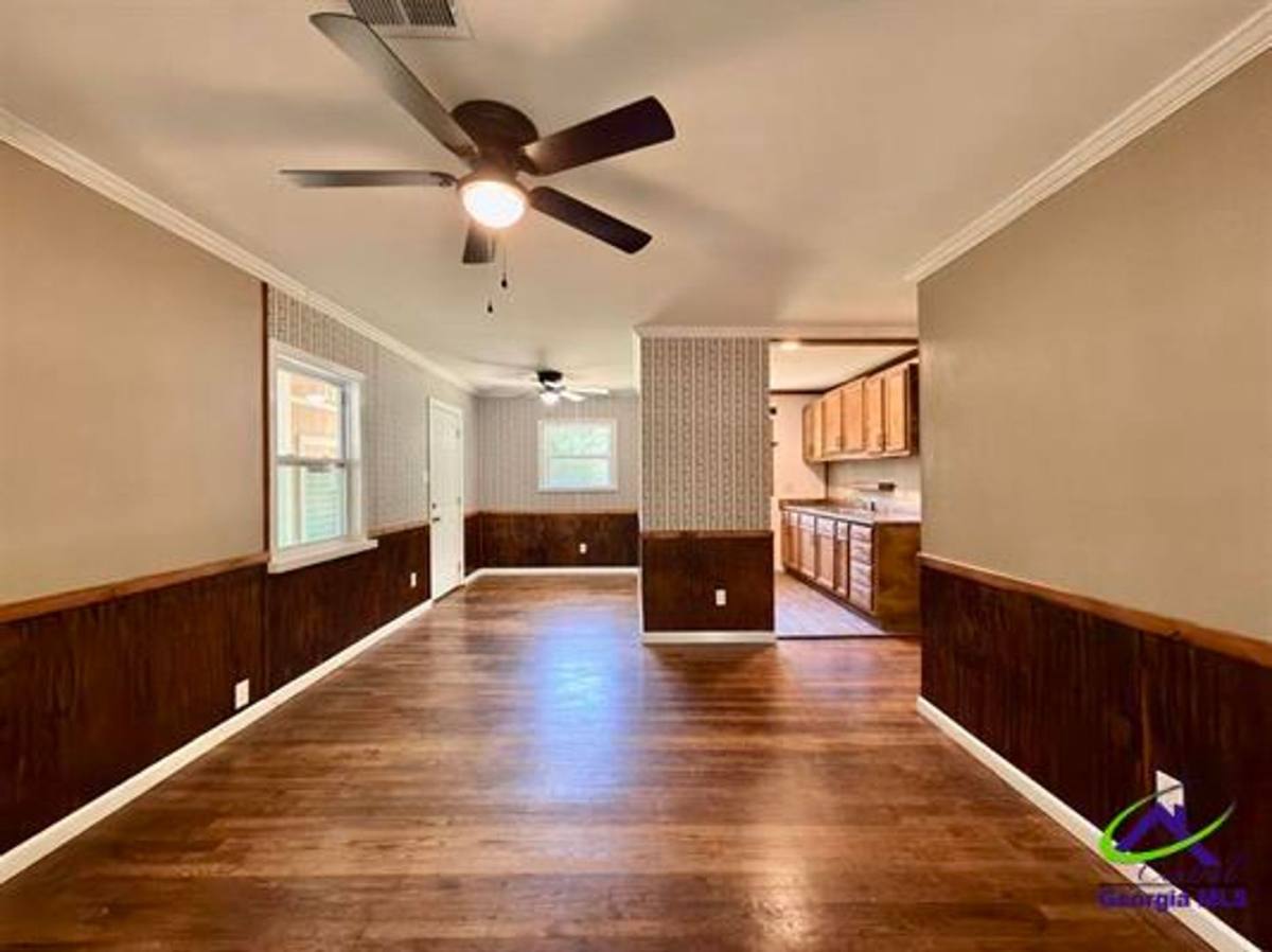 House for rent at 111 Marilyn Dr, Warner Robins, GA 31093