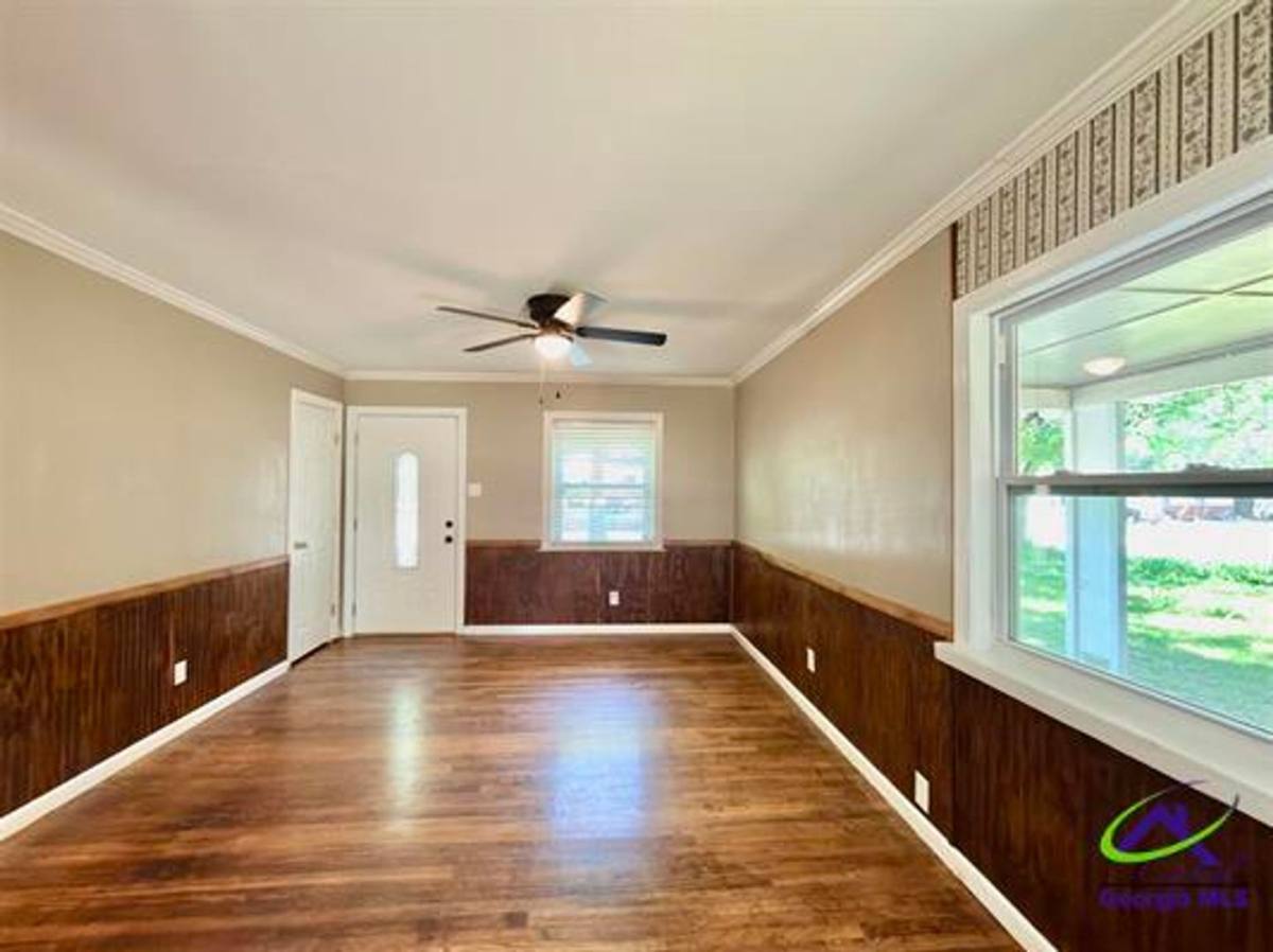 House for rent at 111 Marilyn Dr, Warner Robins, GA 31093