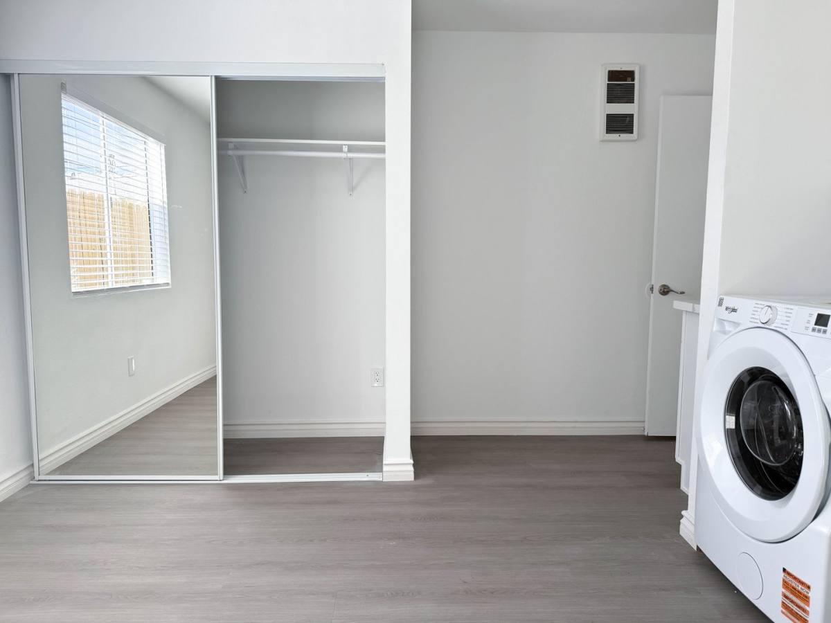 Apartment for rent at 4563 38th St, San Diego, CA 92116