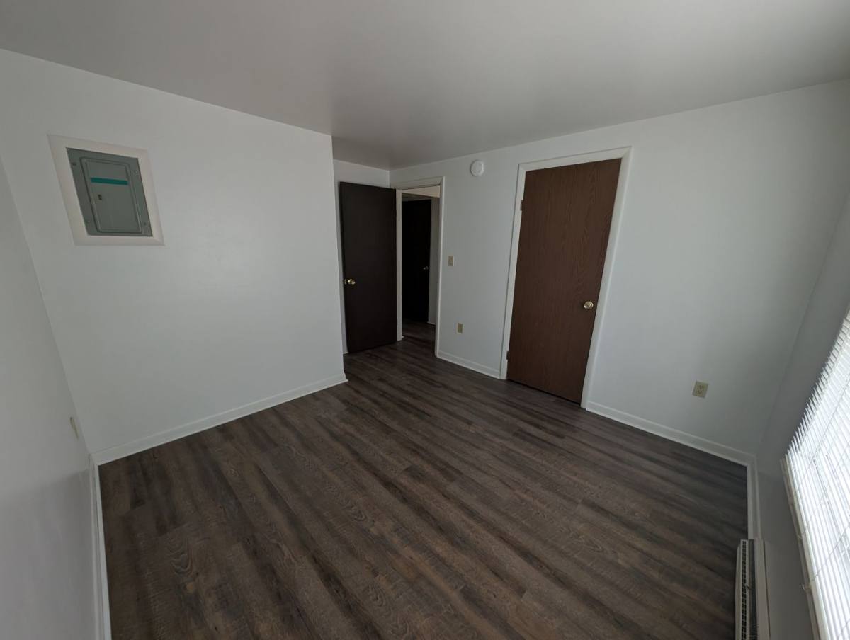 Apartment for rent at 2108 - 2110 Hollingsworth St, New Kensington, PA 15068