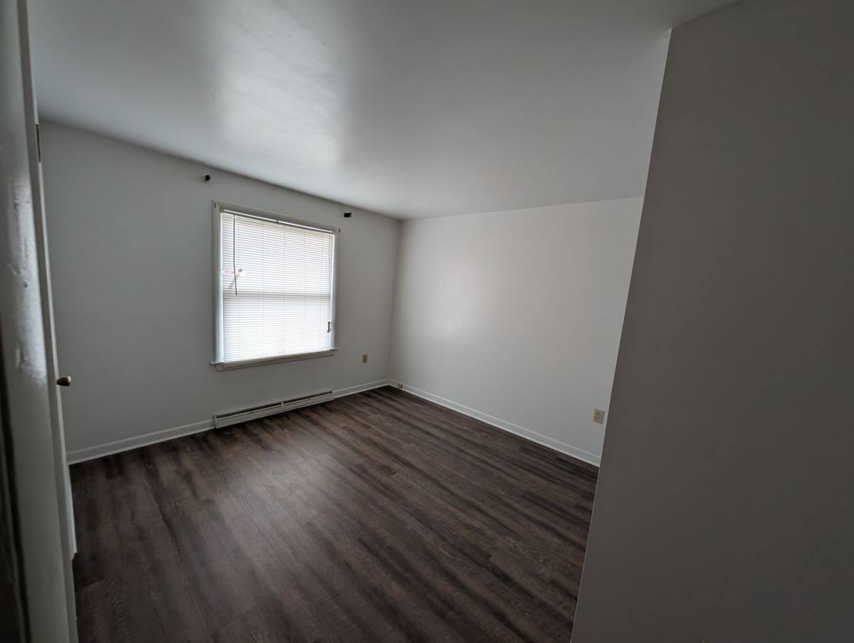 Apartment for rent at 2108 - 2110 Hollingsworth St, New Kensington, PA 15068