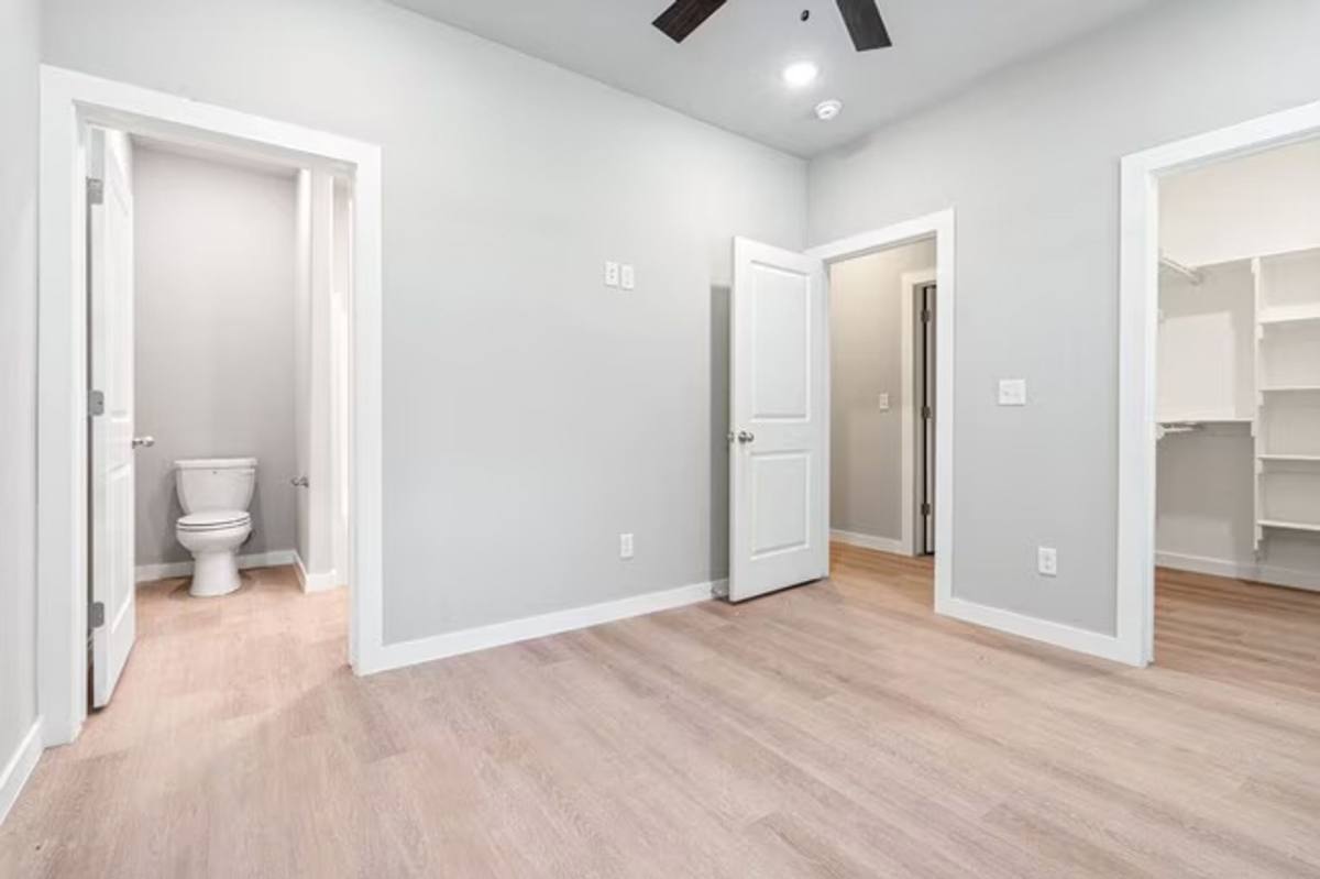 Townhouse for rent at 275 N Hunter St, Farmington, AR 72730