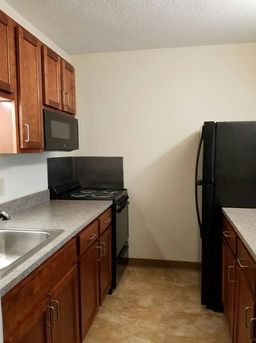 Apartment for rent at 122 W Seneca Turnpike, Syracuse, NY 13205