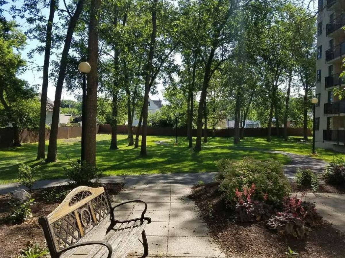 Apartment for rent at 122 W Seneca Turnpike, Syracuse, NY 13205