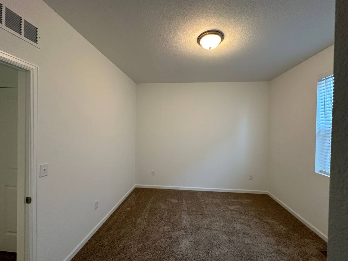 House for rent at 2916 S Flat Circle, Longmont, CO 80503